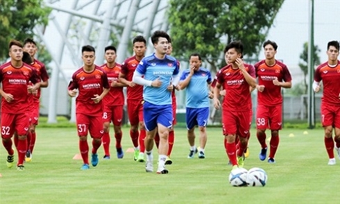 U22 Việt Nam phải đá trên sân cỏ nhân tạo tại SEA Games 30