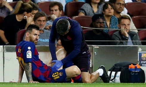 Messi tái phát chấn thương, Barca lo sốt vó