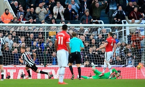 Video bóng đá Premier League: Newcastle 1-0 Man Utd