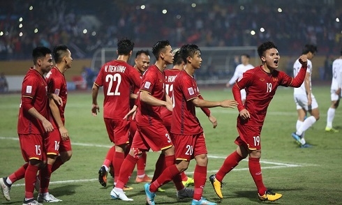 Video bóng đá AFF Cup 2018: Việt Nam 3-0 Campuchia