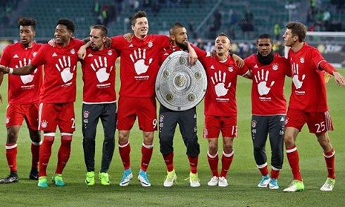 Đại thắng Wolfsburg, "Hùm xám" chính thức bảo vệ ngôi vương