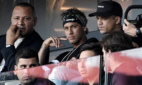 Là người của Ligue I nhưng Neymar vẫn bị La Liga cho "ăn hành"