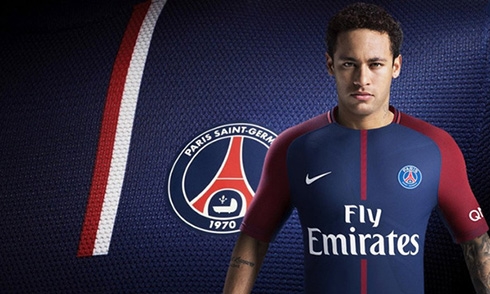 Lượng áo đấu của Neymar bán ra đi vào lịch sử PSG