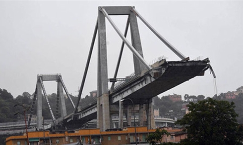 Serie A hoãn 2 trận sau thảm họa sập cầu ở Genoa