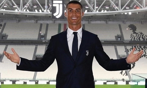 Cả Serie A thất thần vì mức lương CỰC KHỦNG của Ronaldo