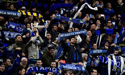 Inter Milan nhận án phạt nặng vì CĐV phân biệt chủng tộc
