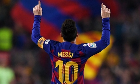 Thi đấu thăng hoa, Lionel Messi lại vượt mặt Ronaldo