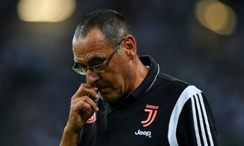 NÓNG: Juventus sa thải HLV Sarri